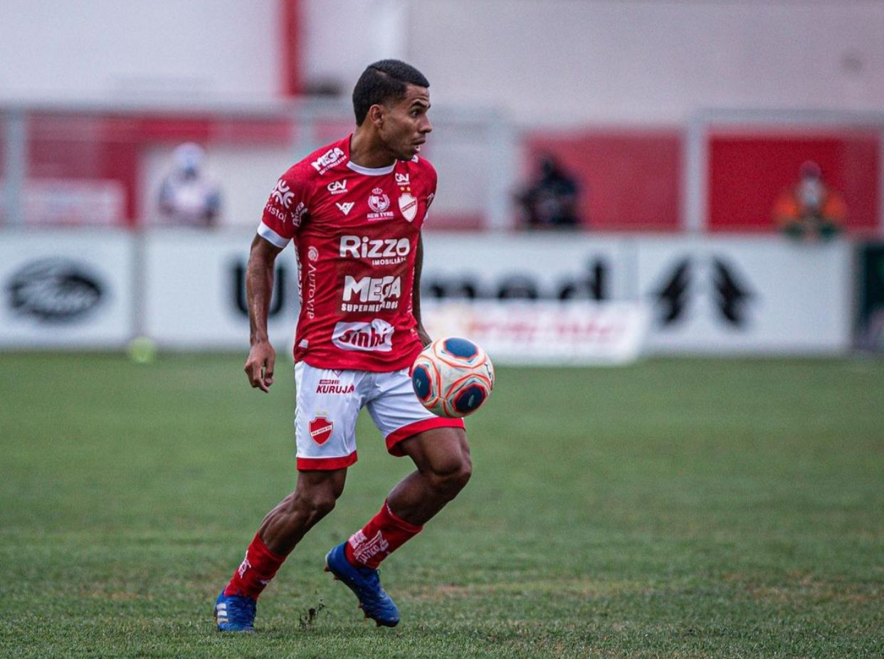 Dudu meio-campo no Vila Nova