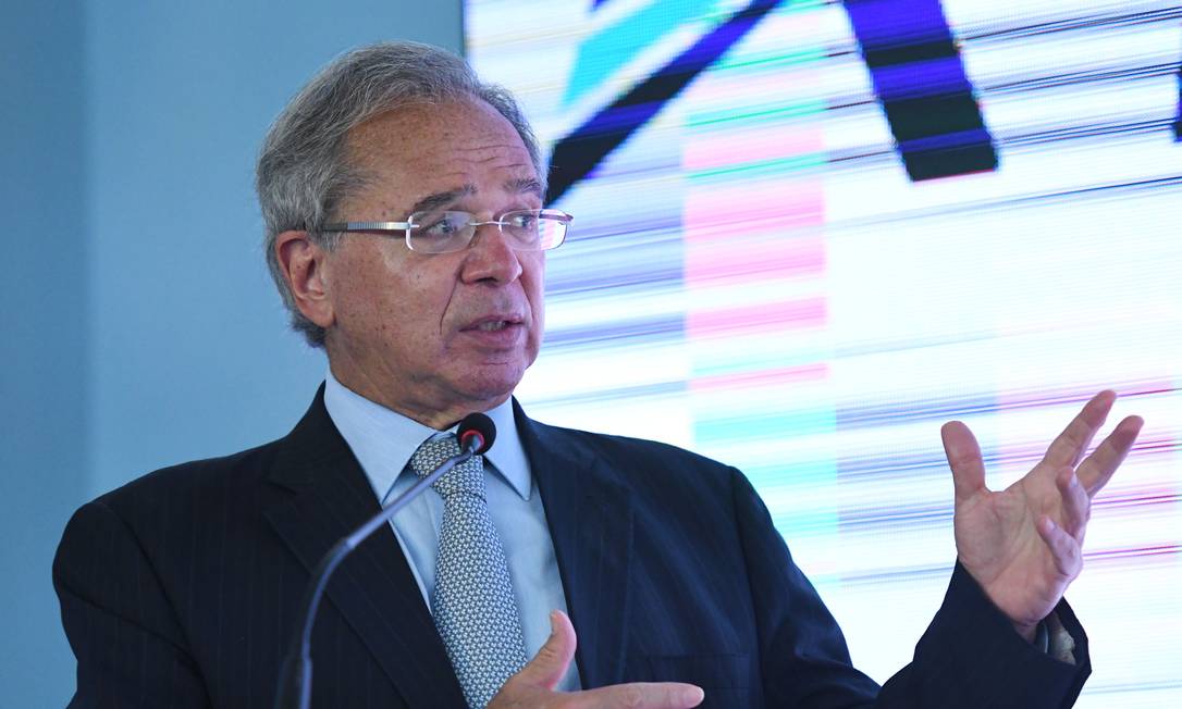 PIB caiu em razão do clima, diz ministério de Guedes