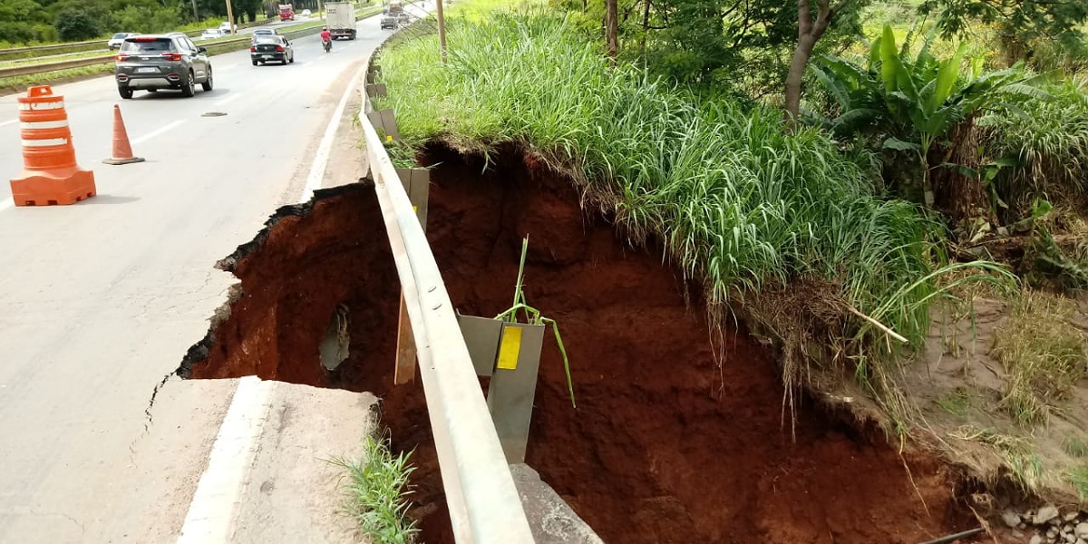 Trecho da BR-153 em Aparecida de Goiânia