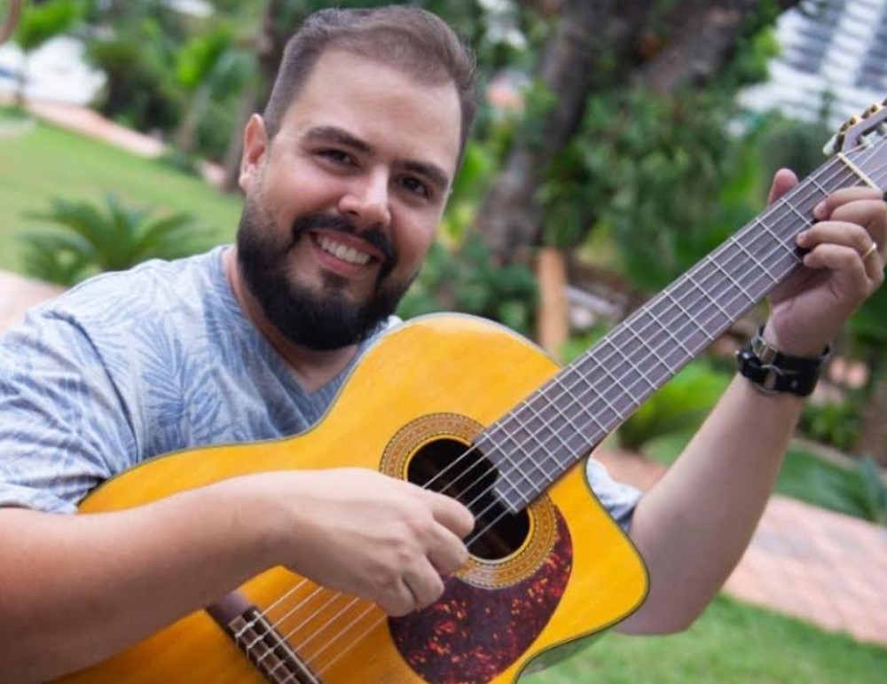 roda de samba em goiania com músico Ricardo Coutinho