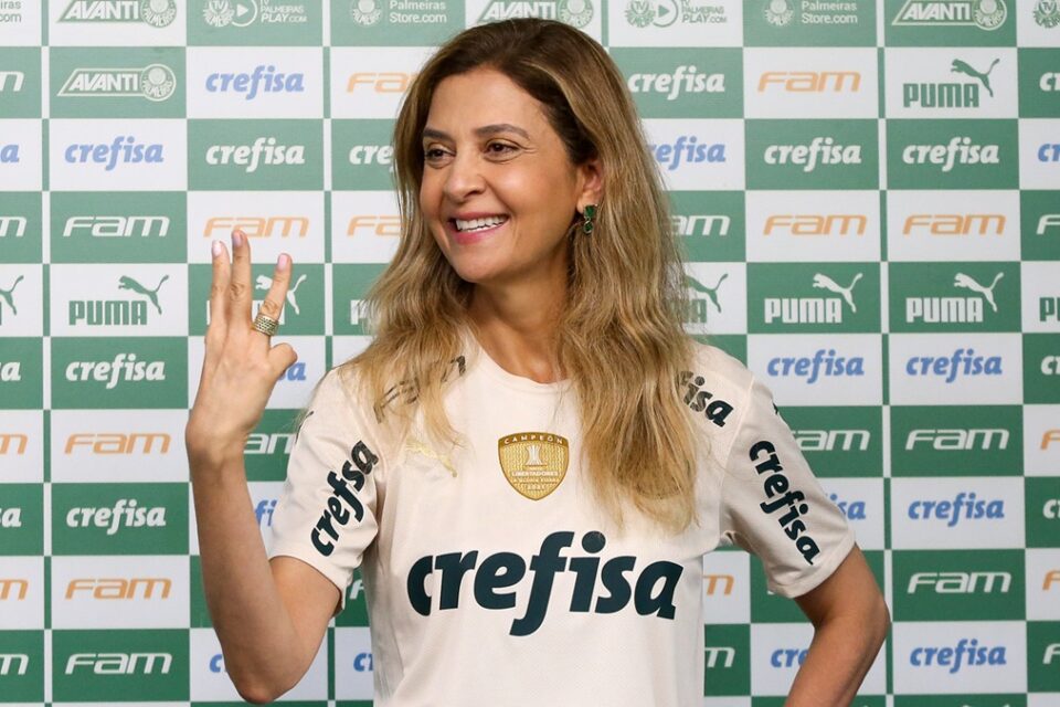 Leila Perreira em coletiva de apresentação