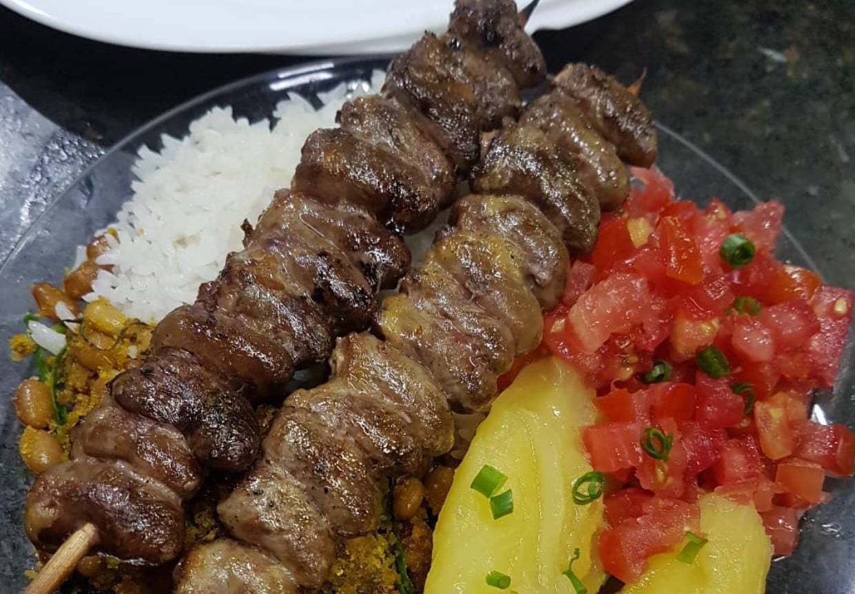 Espetinho de coração, opção do Espetinho do Gordinho, alternativa para pedir jantinha em Goiânia 