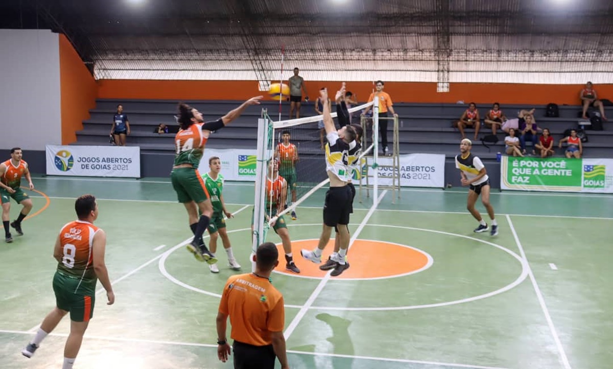 Jogo de vôlei dos Jogos Abertos de Goiás