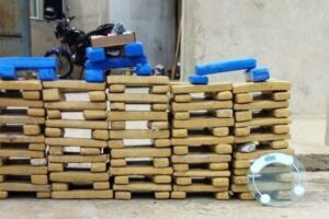 Quatro pessoas são presas suspeitas de tráfico de drogas entre Goiás e Minas Gerais