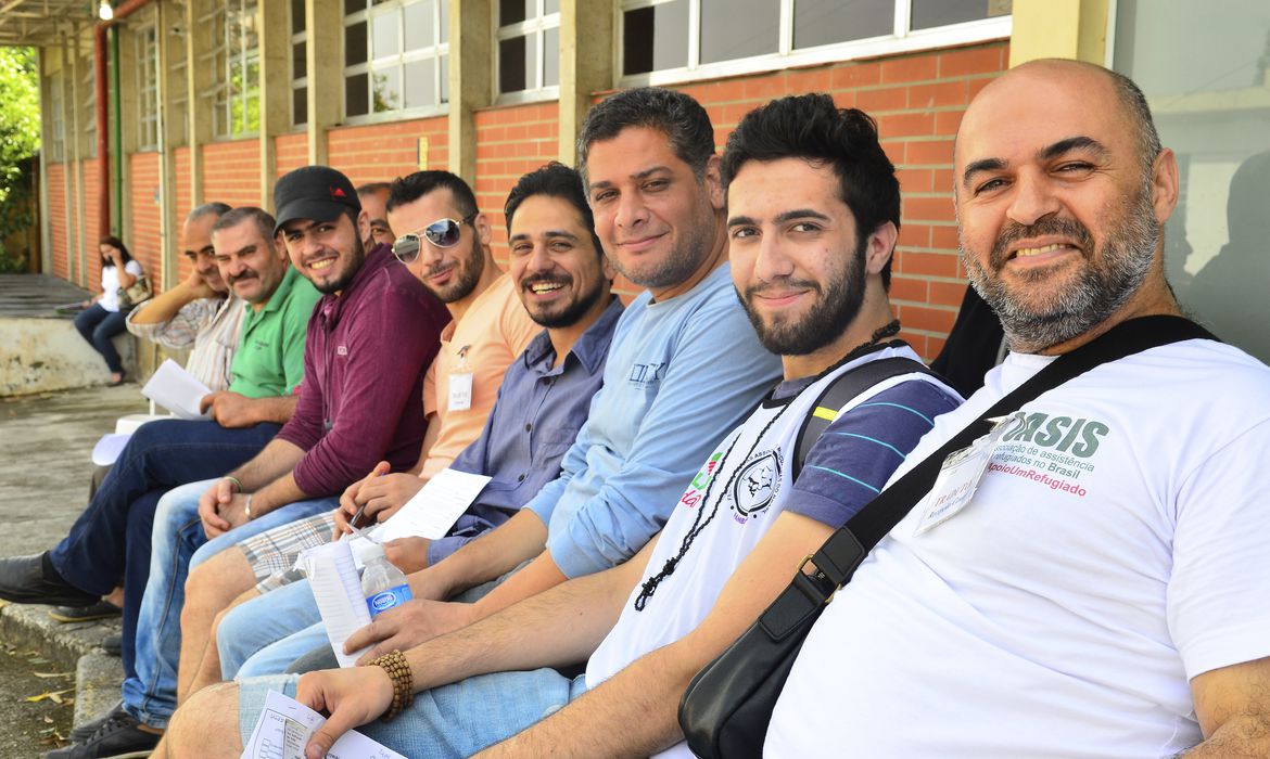 refugiados vestibular UEG