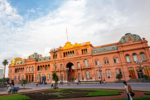 Argentina dispara alerta de bomba dentro da sede da Presidência