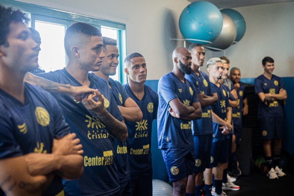 Parte do elenco da Aparecidense 2022