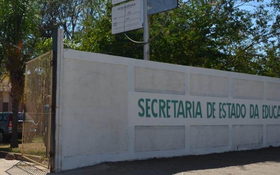 Bônus por resultados: Governo estadual investe R$ 139,5 mi em professores em Goiás