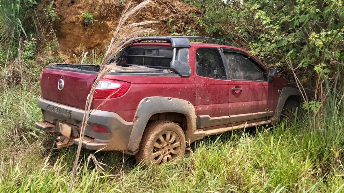 Ex-caseiro faz casal de refém e rouba R$ 200 mil em fazenda, em Cristalina