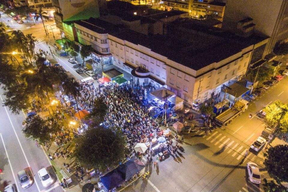 O evento, que anteriormente acontecia no Grande Hotel. Agora, o Chorinho na Estação Ferroviária 