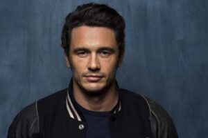 O ator falou sobre o assunto quatro anos após denúncias. James Franco admite ter tido relações sexuais com alunas