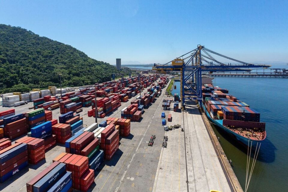 Governo vai zerar imposto de importação de 11 produtos (Foto: Diego Baravelli/ Minfra)