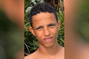 Jovem morre ao se afogar durante passeio para comemorar formatura, em Caldas Novas