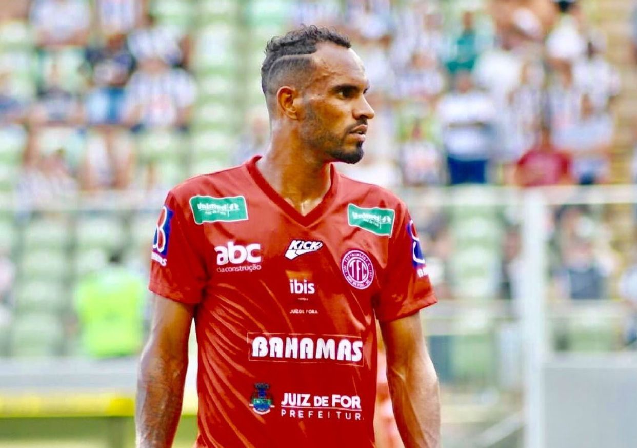 Lateral Grafitte Dias