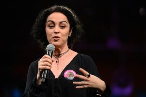 Marcia Tiburi diz que renunciará a cidadania brasileira se Moro for eleito em 2022