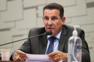 Comissão aprova relatório de senador goiano para instituir Plano de Auxílio a estados