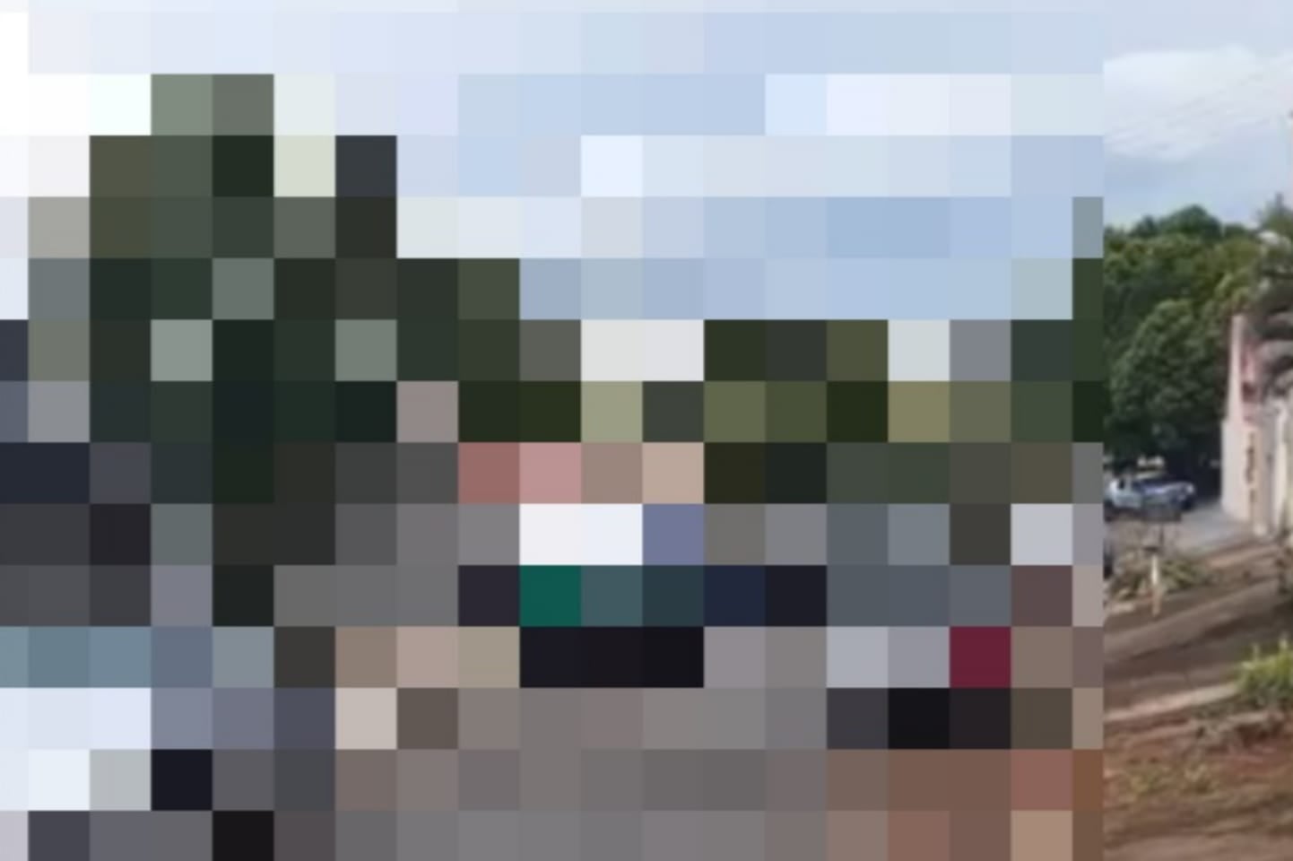 Adolescente e PMs trocam socos e chutes durante ocorrência, em São Luiz dos Montes Belos