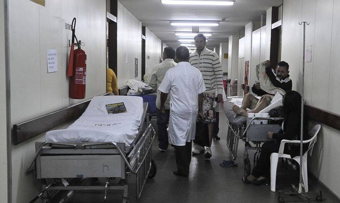 A Síntese de Indicadores Sociais (SIS) pesquisou acerca da forma de aquisição e despesa com saúde por pessoa (Foto: Agência Brasil)