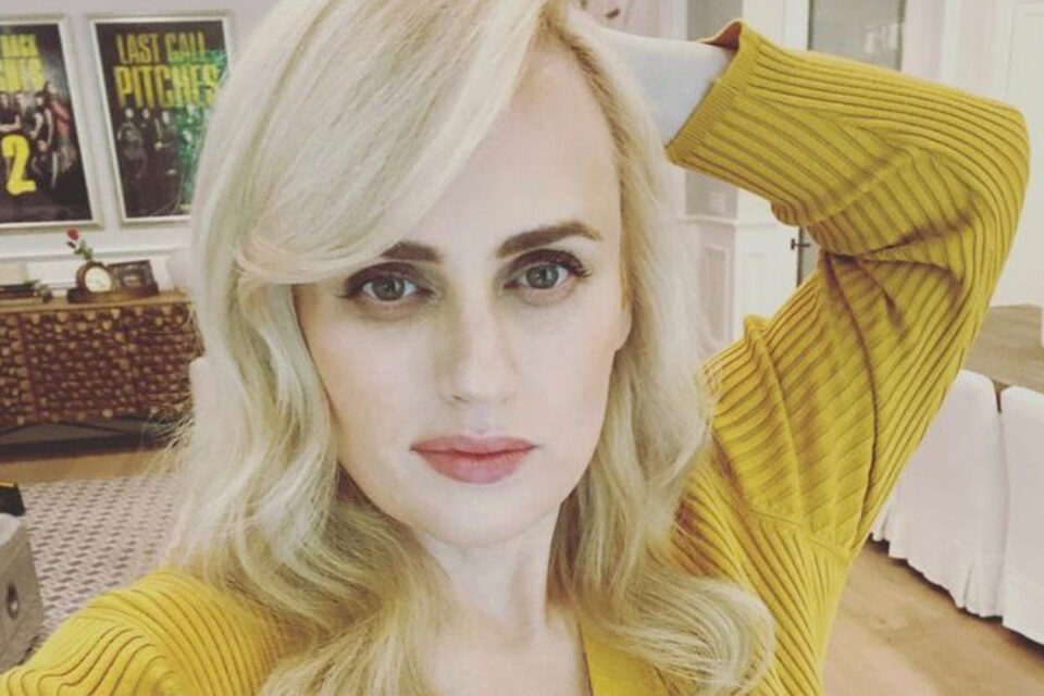 Rebel Wilson lembra de casos de assédio com ator e diretor famosos