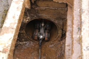 Roibô vai ajudar a monitorar sistema de bocas de lobo para evitar alagamentos em Goiânia