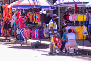 Municípios do interior prometem criar polos de moda iguais ao da região da 44, em Goiânia
