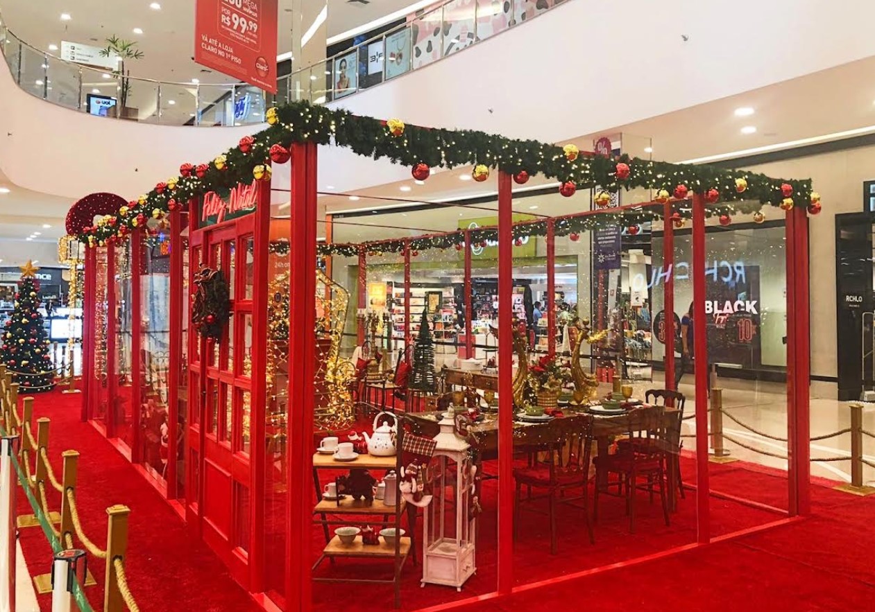 Natal no Shopping Cerrado apresenta casa de vidro em decoração natalina