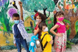 espetáculo infantil "Máquina do Tempo - Narrativas em Movimento"