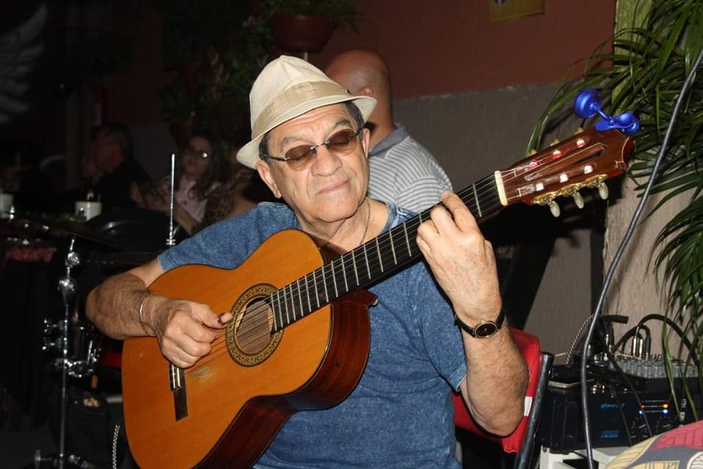 Xexéu e João Garoto se apresentam em Goiânia neste domingo (3/12), João Garoto em Goiânia