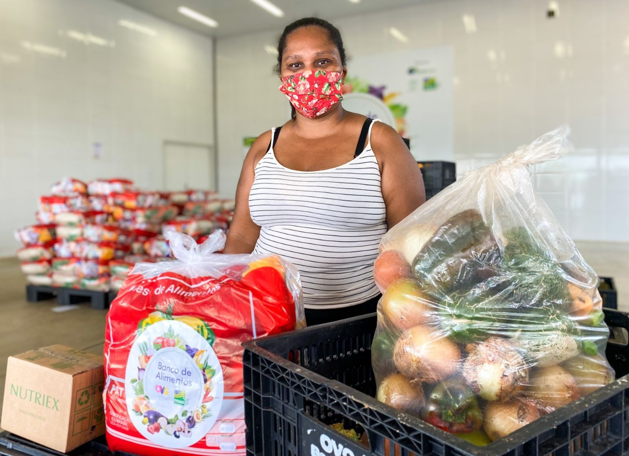 Governo de Goiás atinge marca de 1 milhão de cestas básicas distribuídas na pandemia