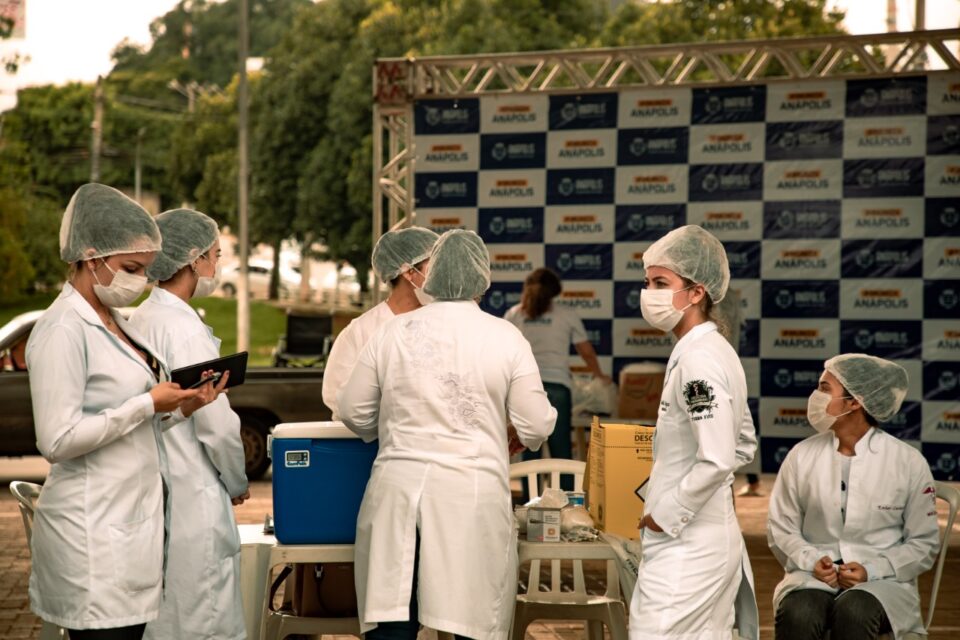 vacinação anápolis reforço