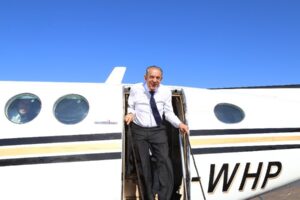 Mudança de nome do aeroporto de Goiânia desagrada maioria da bancada de Goiás