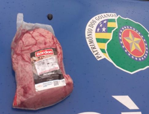 Policiais do 28º BPM apreenderam o item que seria levado pelo autor. (Foto: Divulgação/PM)