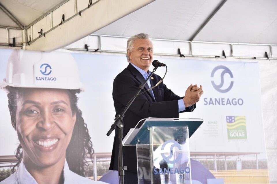 Lei que garante desconto de até 80% na fatura de água é sancionada em Goiânia (Foto: SECOM)
