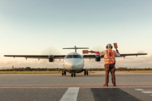 Mais de 3 mil voos são cancelados por expansão da variante ômicron no mundo