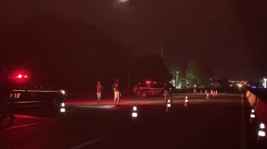 Policiais flagram motoristas bêbados nas rodovias BR-060 e BR-452, que cortam Rio Verde (Imagem: Polícia Civil)