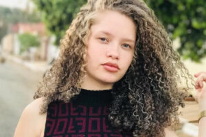 Suspeito de matar a ex-namorada à facadas na frente do filho de 7 meses é preso em Indiara