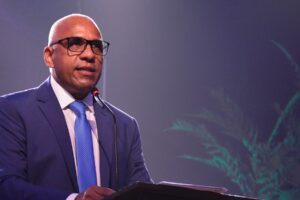 Prefeito Rogério acerta com Câmara desconto no IPTU de Goiânia