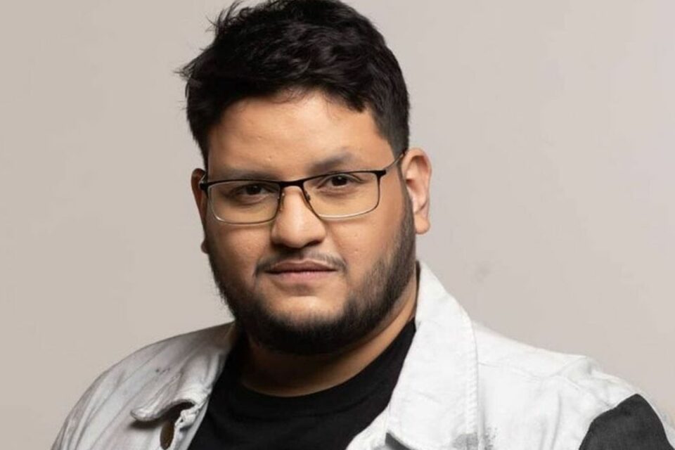 Cantor sertanejo morreu na última quarta-feira (29). Velório de Maurílio será na cidade de Imperatriz, no Maranhão. Luíza e Maurílio