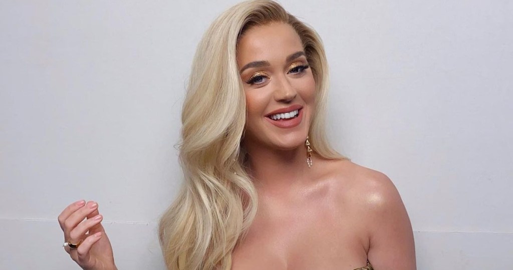 Katy Perry tem emails vazados em que xinga homônima de 'vagabunda idiota'