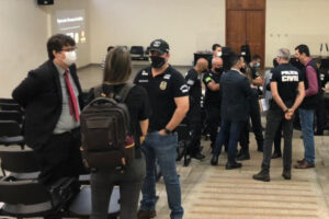 Operação investiga fraudes em licitações para manutenção de veículos em São Simão