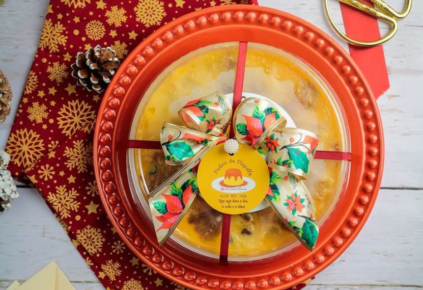 Pudim especial de Natal, desenvolvido pelo Pudim da Priscilla, opção para comer pudim em Goiânia