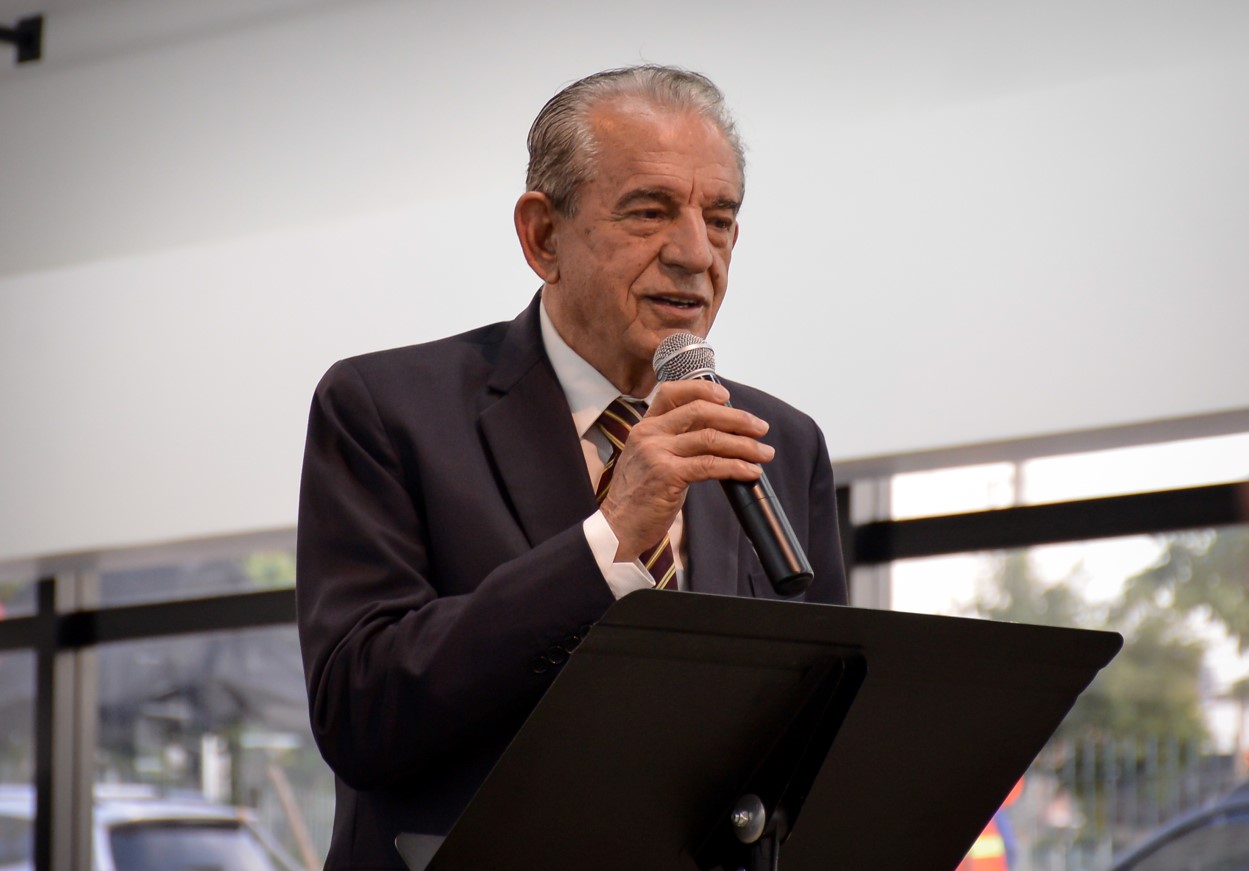 tributo em homenagem a Iris Rezende