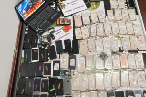 Operação prende casal suspeito de comercializar números de cartões de crédito pela internet