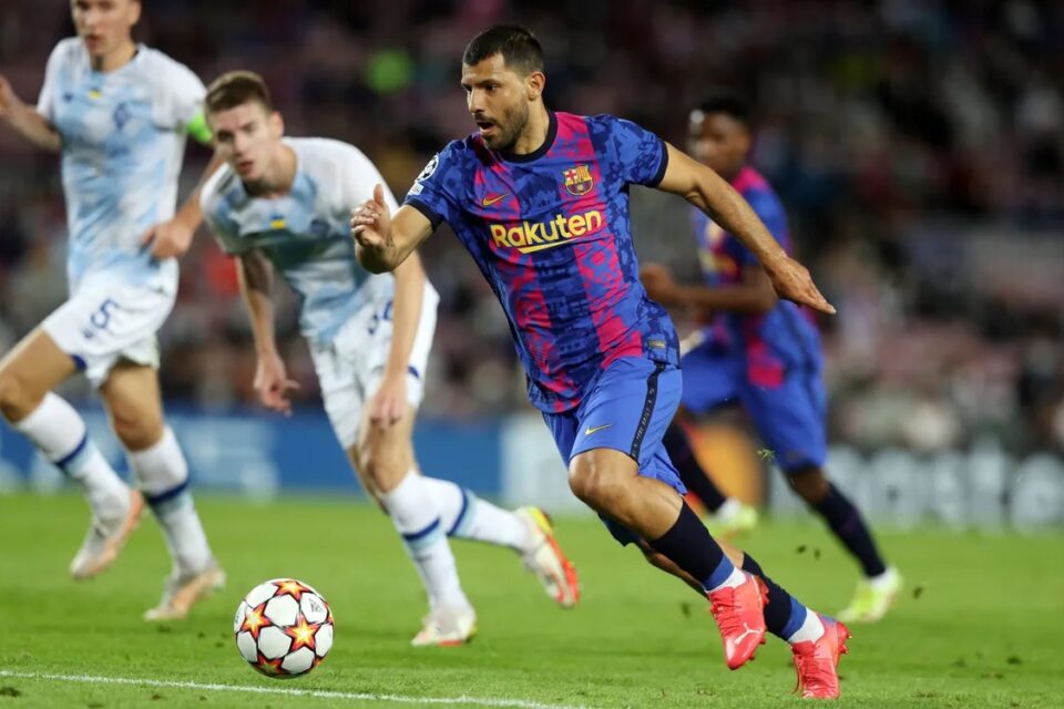 Agüero em partida pelo Barcelona