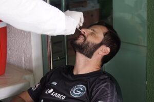 Marcelo Rangel faz exame de Covid-19