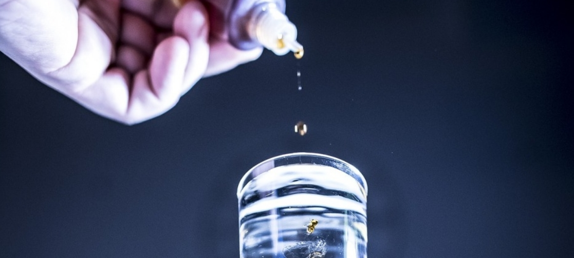 Mulher é presa suspeita de envenenar companheiros e colega de trabalho no Rio de Janeiro