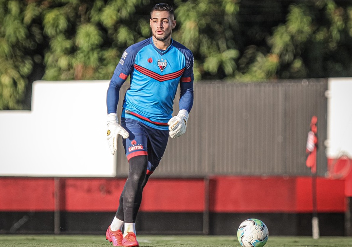 Jean em treinamento do Atlético-GO, onde jogou na temporada 2020
