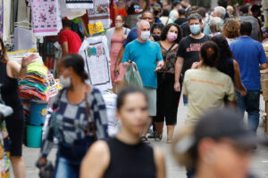 Prefeitura considera que Ômicron tem transmissão comunitária no Rio