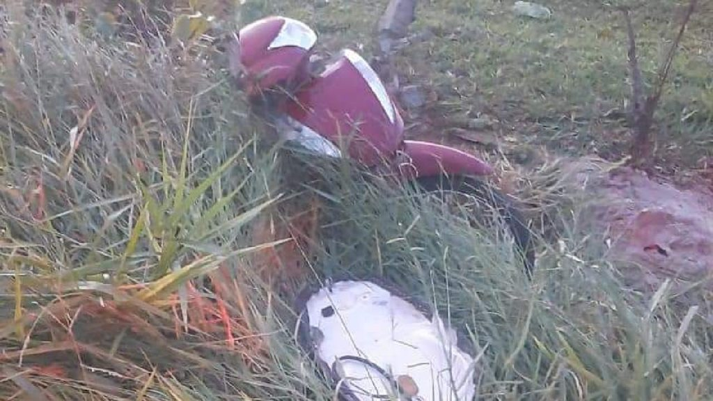 Duas pessoas ficam feridas após serem atingidas por motorista embriagado na GO-213 em Caldas Novas