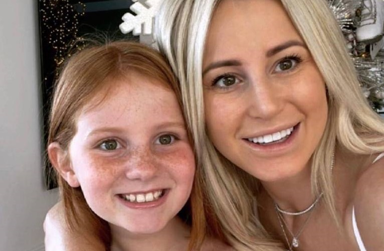 Pixie Curtis vende acessórios para o cabelo e brinquedos online. menina de 10 anos, dona de 2 empresas e que pode se aposentar aos 15